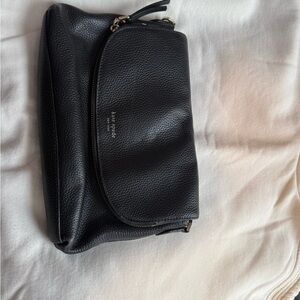 Kate Spade Pebbled Black small purse in excellent condition